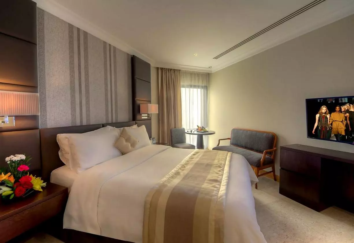 DUBAIMARINABEACH_EDIT (6).jpg